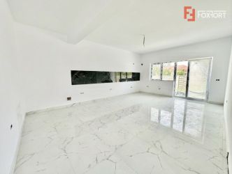Duplex 4 camere si 2 bai - Mosnita Noua - toate utilitatile