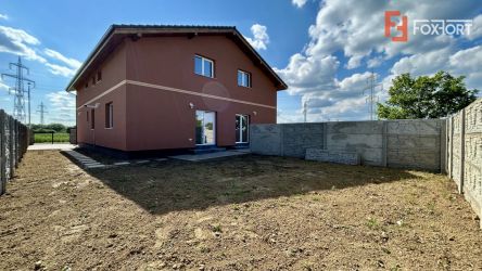 Duplex 5 camere si teren de 300 mp, zona Ghiroda