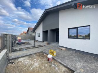 Duplex 90 mp Mosnita Noua cu Posibilitate Mansardare