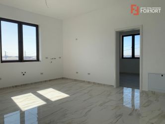 Duplex apartamentat – 2 apartamente cu 3 camere fiecare – Mosnita 