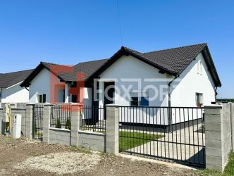 Duplex cu 3 camere si posibilitate amenajare mansarda - Mosnita