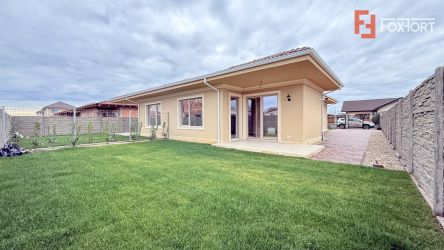 Duplex cu 3 camere si teren de 322 mp, toate utilitatile zona Mosnita 