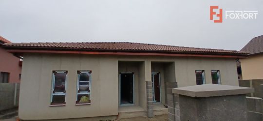 Duplex cu 3 camere si teren de 325 mp in Sanmihaiul Roman 