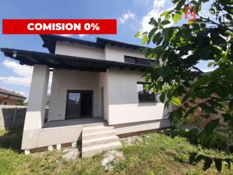 Duplex cu 4 camere de vanzare in localitatea Bucovat
