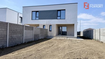 Duplex cu 4 camere de vanzare Mosnita - Kaufland
