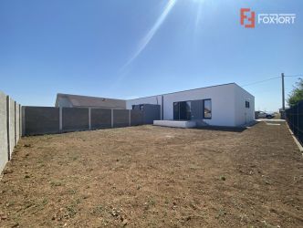 Duplex cu 4 camere, la cheie in Sanandrei - V2861