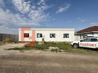 Duplex cu 4 camere pe Parter si teren de 285 mp, zona Metro Torontalul
