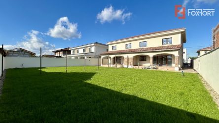 Duplex cu 4 camere si teren de 350 mp, zona Cora Dumbravita