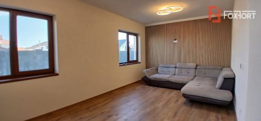 Duplex cu 5 camere si teren de 300 mp in Dumbravita la cheie