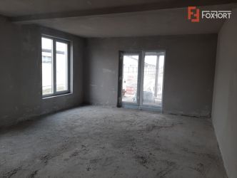 Duplex cu 5 camere si teren de 392 mp - Giarmata Vii