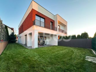 Duplex cu teren 280 mp si terasa cu panorama spectaculoasa spre oras 