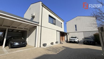 Duplex de vanzare, 3 camere + garaj - toate utilitatile - Dumbravita