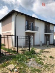 Duplex de vanzare 3 camere Sacalaz