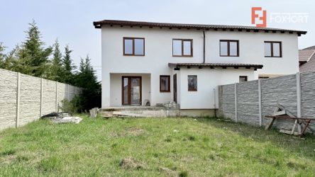 Duplex de vanzare 5 camere cu toate utilitatile - Mosnita Noua