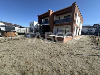 Duplex de vanzare in Arhitectilor 123 mpu si teren 301 mp terasa garaj