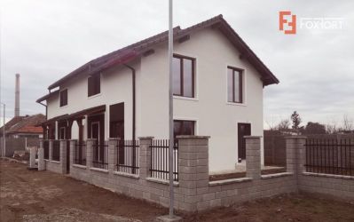 Duplex de vanzare in vatra veche-Chisoda - ID V500