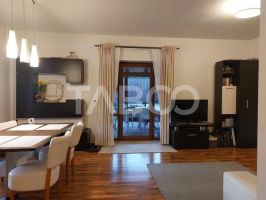 Duplex de vanzare P+M 100 mpu 4 camere curte libera 110 mp Cisnadie