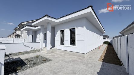 Duplex de vanzare, pe parter 3 camere -Drumul Boilor -Mosnita