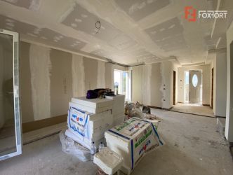 Duplex despartit prin camera tehnica - Mosnita - Pozitionat Excelent -