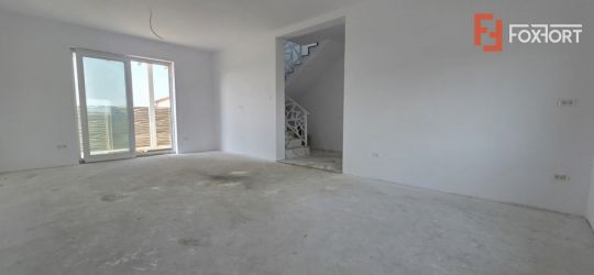 Duplex, despartit prin camera tehnica si baie cu teren 340 mp - Urseni