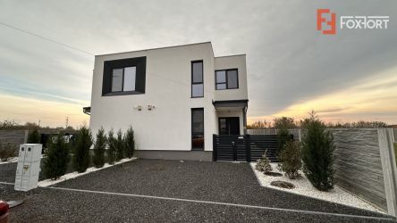 Duplex eficient energetic 5 camere, 149 mp, zona Rudicica