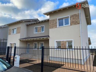 Duplex finalizat 4 camere, Mosnita - V2820