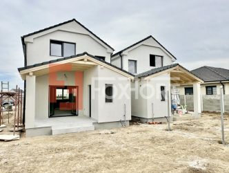 Duplex individual cu 3 camere cu 3 bai - Mosnita Noua