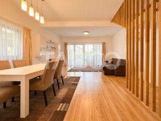 Duplex la cheie de vanzare in zona Europa teren 310 mp