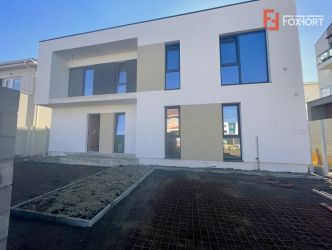 Duplex modern, 4 camere, zona Cora - V2529