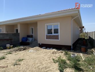 Duplex Mosnita, 3 camere, 2 bai, toate utilitatile - ID V3941