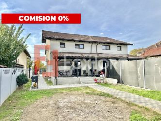 Duplex Mosnita, 4 camere, 343 mp teren - Toate utilitatile si Asfalt!