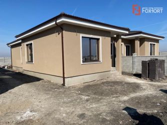 Duplex Mosnita 4 Camere - Predare Imediata -  V2790 