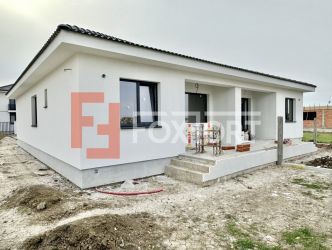 Duplex Mosnita cu 3 camere si toate utilitatile