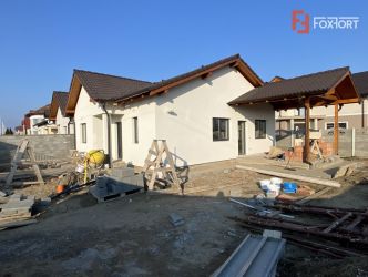 Duplex Mosnita Noua cu 360 mp Teren - V2375 