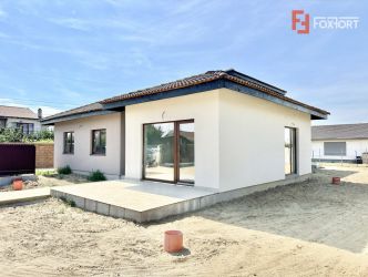 Duplex plan parter Mosnita, 4 camere, 2 bai