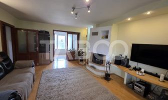 Duplex spatios de vanzare in Sebes Drumul Petrestiului