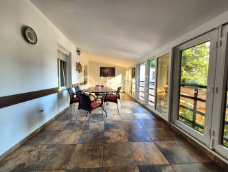 Eforie Nord- apartament 3 camere - terasa spatioasa