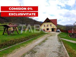 EXCLUSIVITATE - Casa 9 camere 615 mpu 9 bai 3600 mp teren in Fantanele