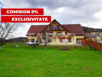EXCLUSIVITATE Pensiune 9 camere 615 mpu 3600 mp teren in Fantanele