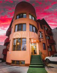 FALEZA NORD - Casa/vila cu destinatie comerciala de inchiriat