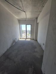 Far Bloc Nou/Apartament cu 2 camere Decomandate 72 mp.