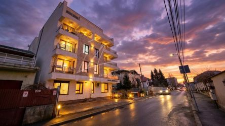 Fii jovial! Simte-te acasa intr-un 2 camere luxos... la Jovial!