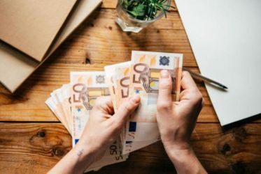 Finanțare și multe altele