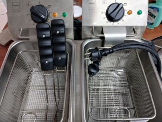 Friteusa profesionala de doua cuve 