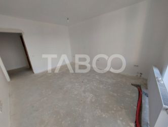 Garsoniera de vanzare decomandata 47 mpu loc de parcare logie Selimbar
