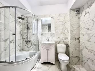 Garsoniera de vanzare in Floresti in bloc nou cu dressing si balcon