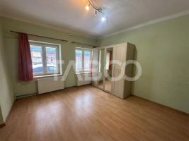 Garsoniera de vanzare si 1 loc de parcare in curte Podul Minciunilor