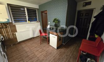 Garsoniera decomandata 28 mp utili mobilata utilata zona Tilisca Sibiu