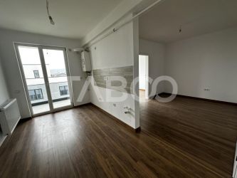 Garsoniera decomandata de vanzare 47 mpu loc de parcare logi Selimbar