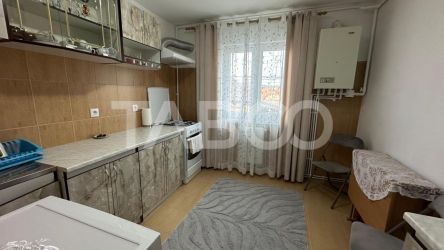 Garsoniera decomandata de vanzare etaj intermediar 1 zona Lupeni Sibiu